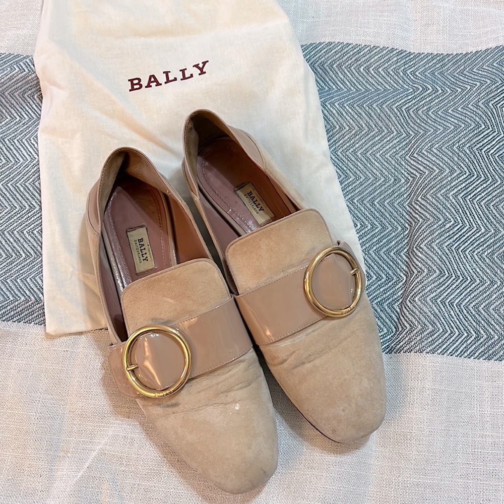 AUTH Bally Lottie Suede Loafers